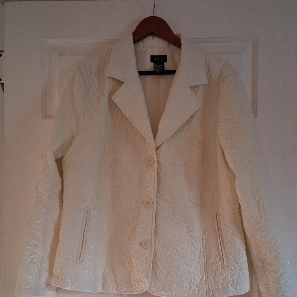 Women's Cream Textured Jacket